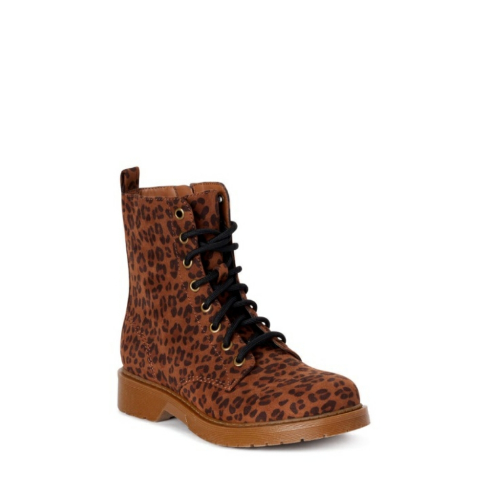 Leopard combat boots